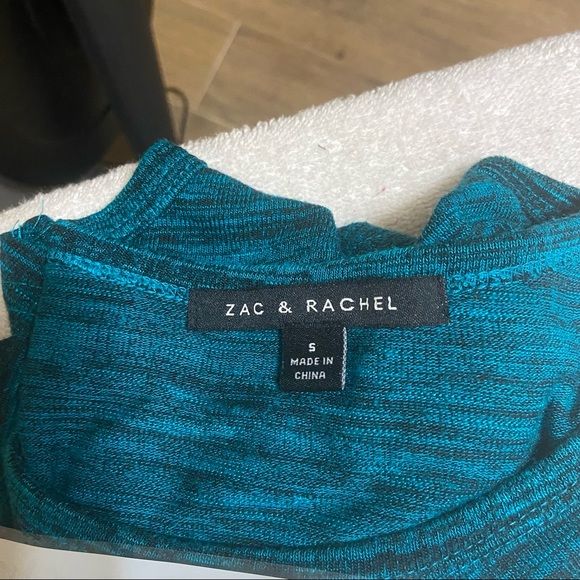 Zac & Rachel Woman's Tunic Blouse Sz small - Picture 2 of 3